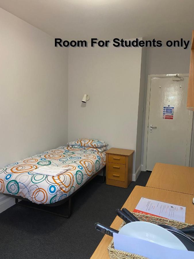 Charming Rooms For Students Only, Cricklewood Lane - Sk London Luaran gambar